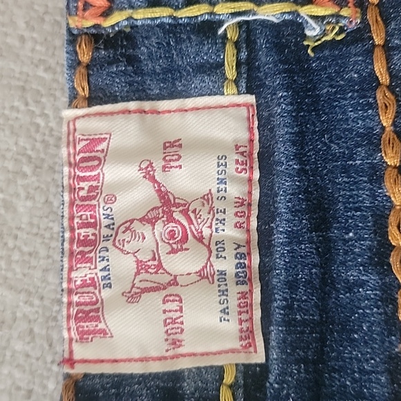 True Religion shorts, size 27, Bobby section - Picture 3 of 7